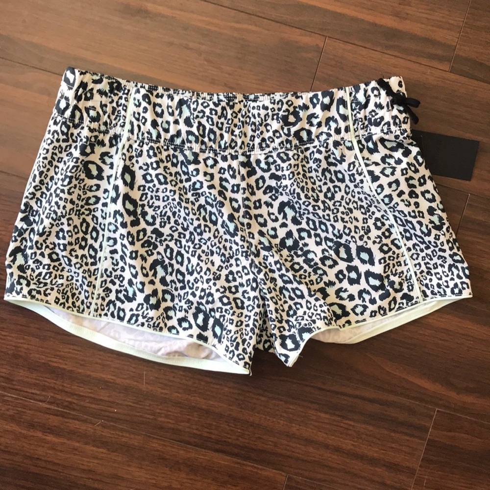 Hurley Phantom Women’s Board Shorts XL